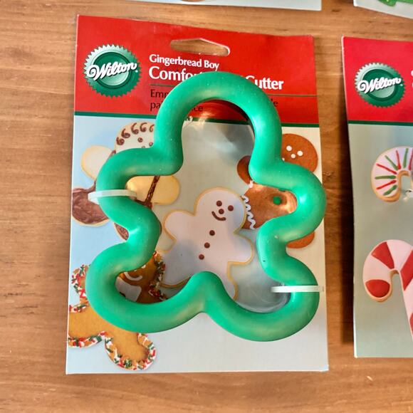 Wilton Comfort Grip Cookie Cutter Lot 4 Christmas Tree Gingerbread Man NEW0 - Picture 2 of 7
